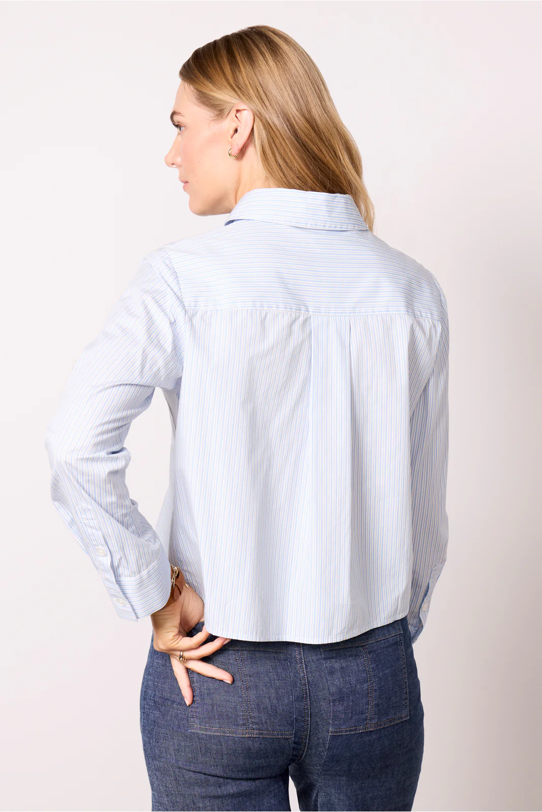 Aiden Crop Shirt - Image 4