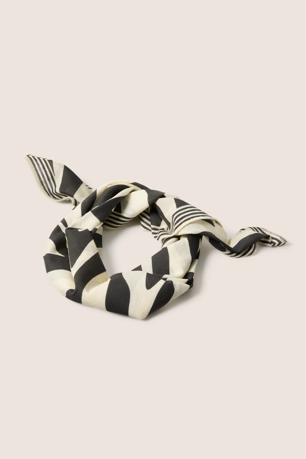 Bandana - Image 3