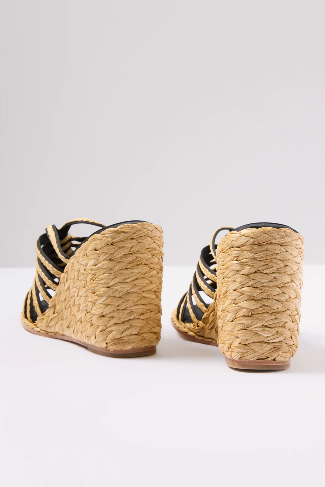 Calie Wedge - Image 3
