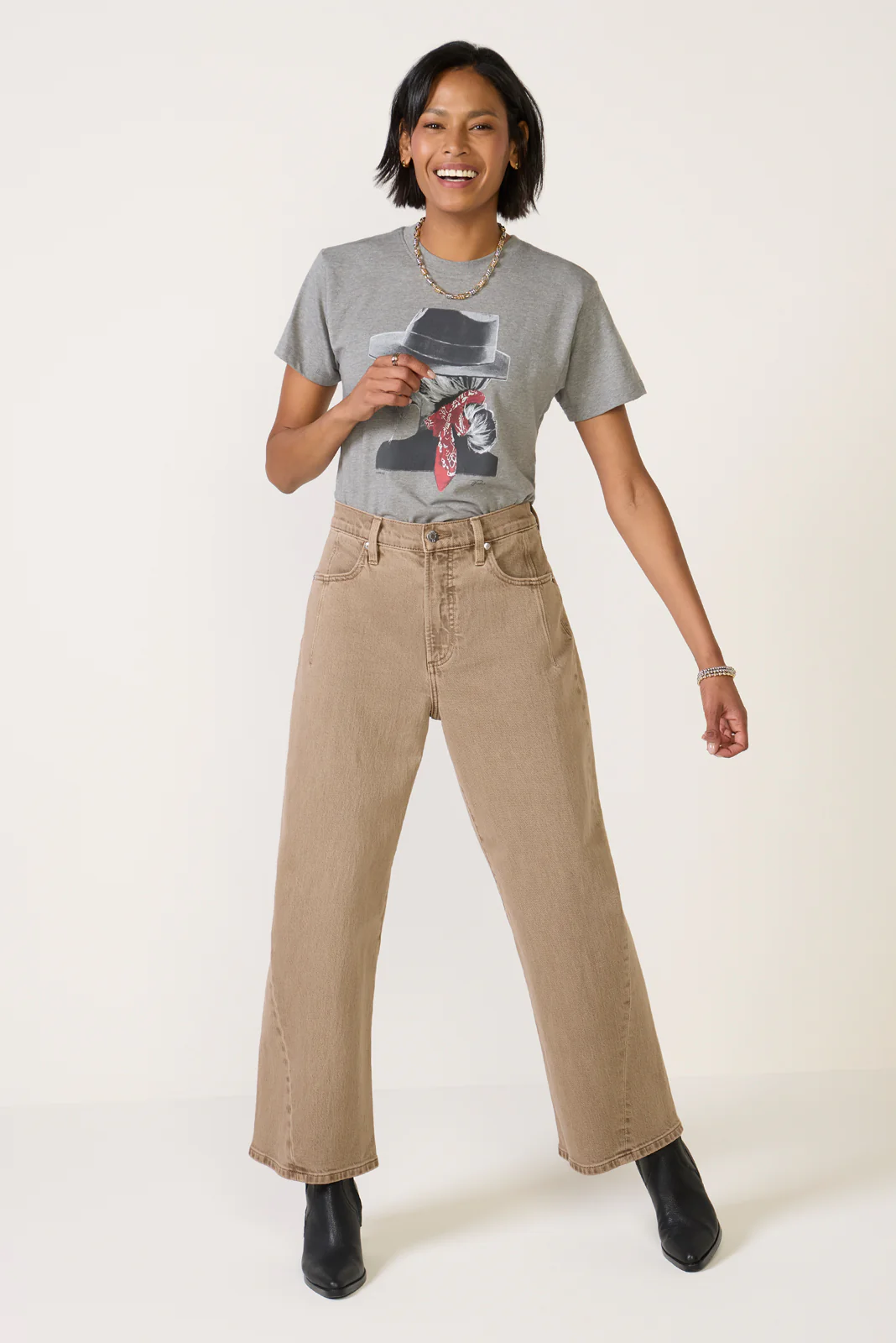 Come and Go Mushie Tee - Image 5