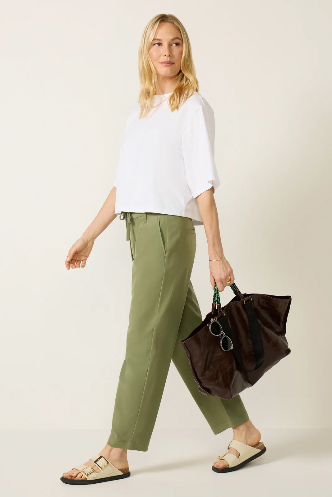 Hadleigh Tapered Leg 27” - Image 6