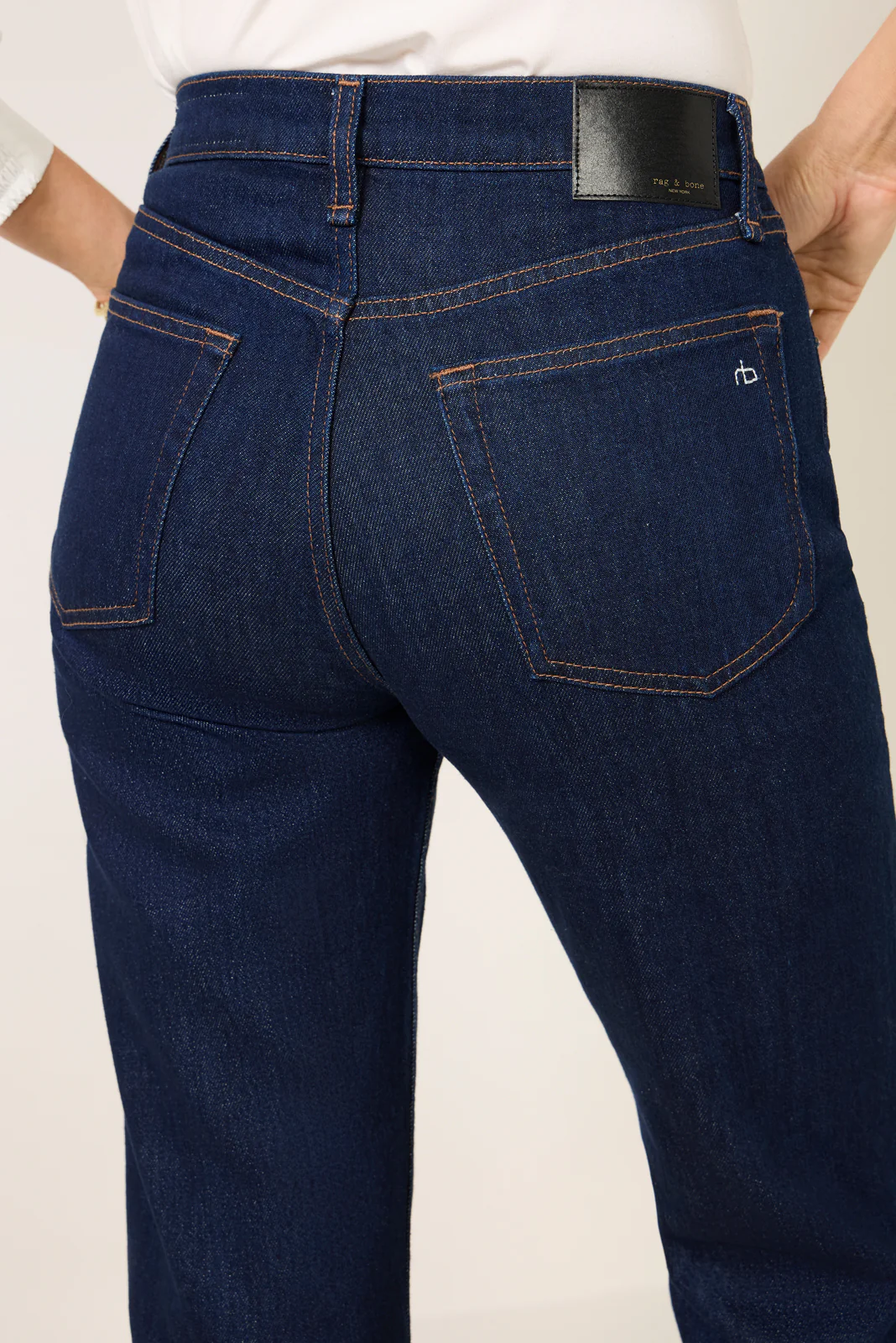 Harlow Mid Rise Ankle Straight - Image 3