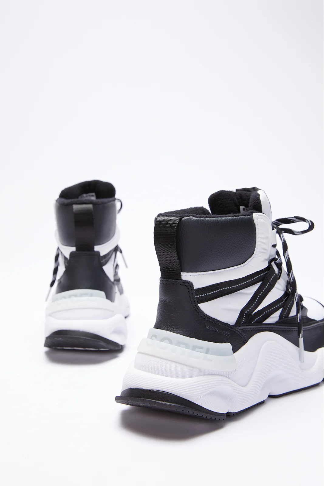 Kinetic Rnegd Sport Sneaker - Image 3