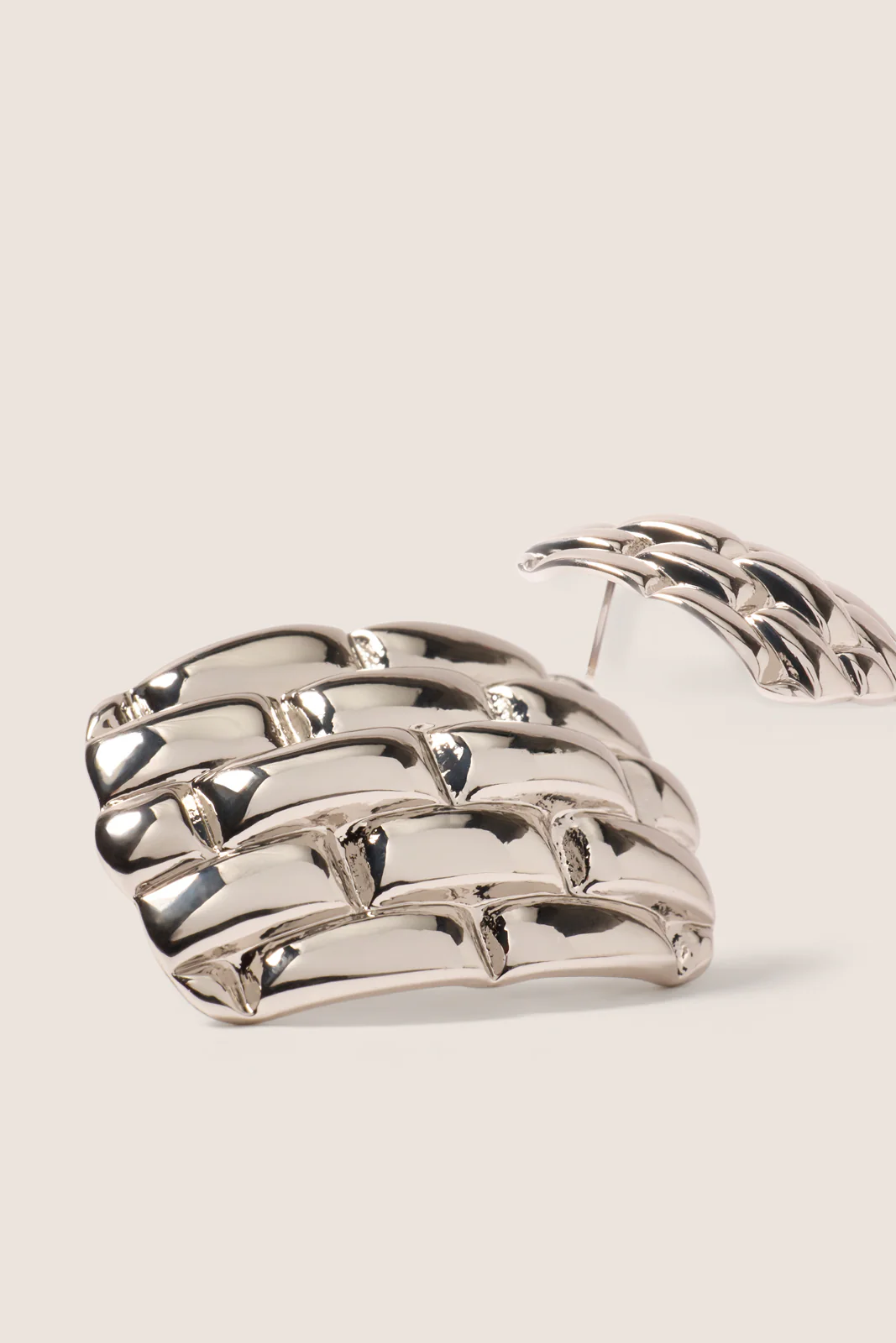 Luciana Statement Earring - Image 2