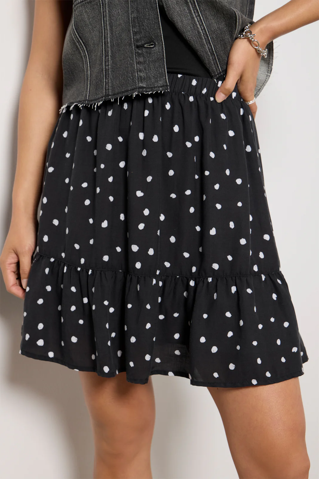 Matty Tiered Skirt - Image 2