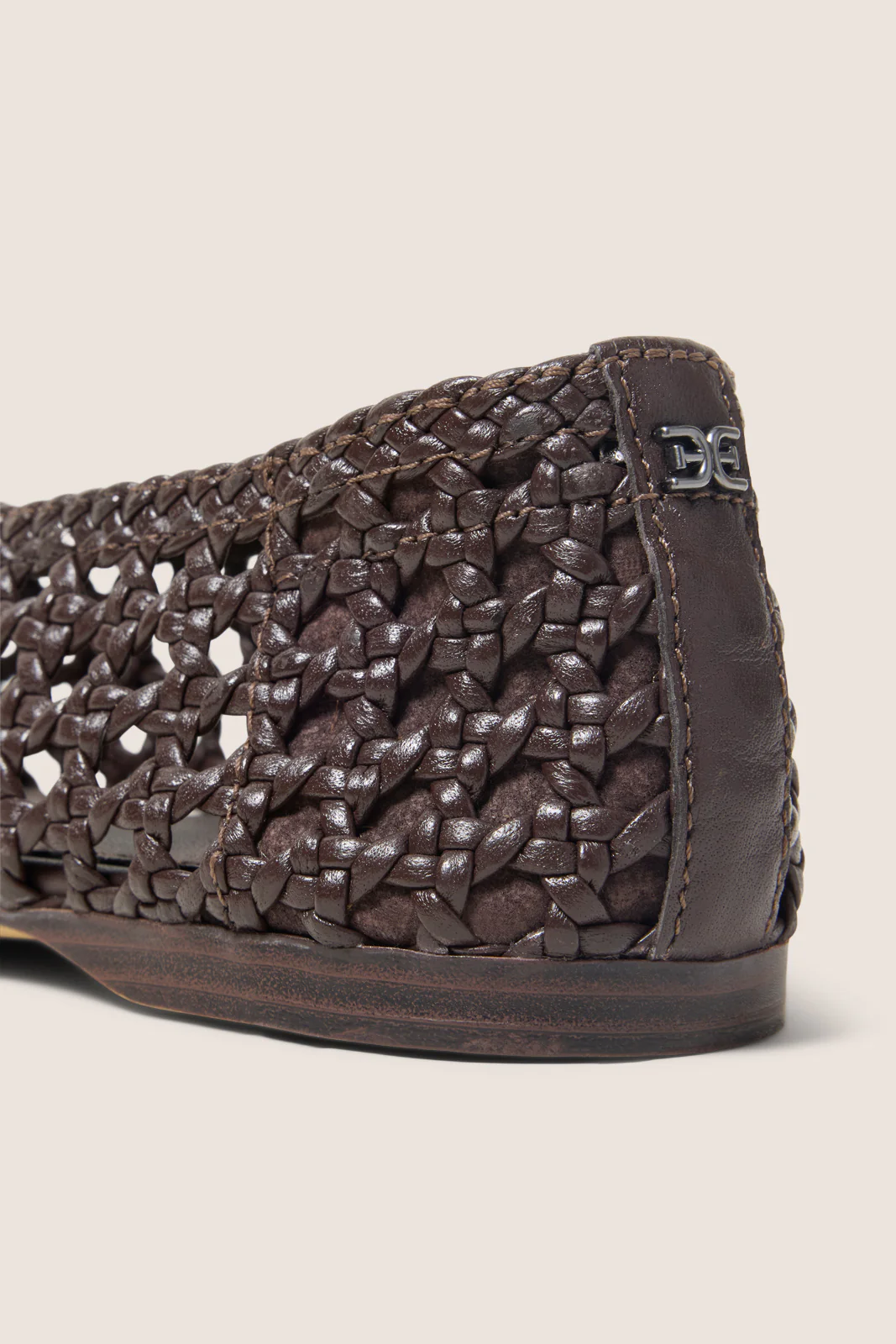 Shira Flat - Image 4