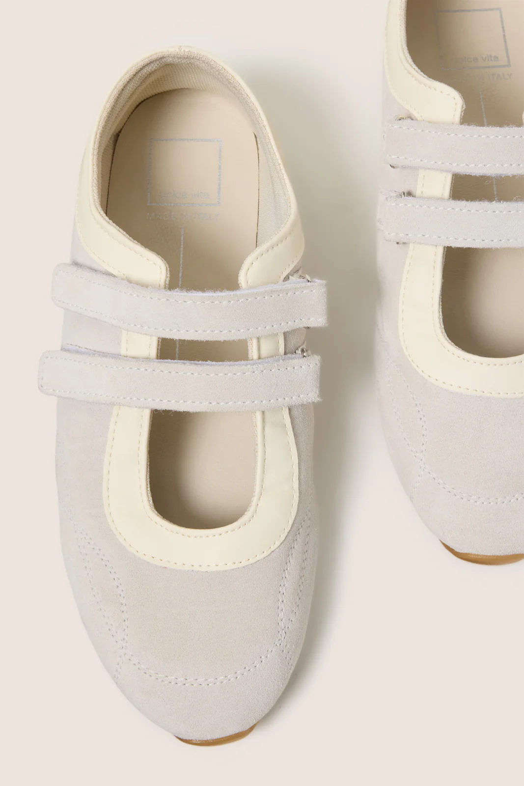 Swan Sneakerina - Image 3