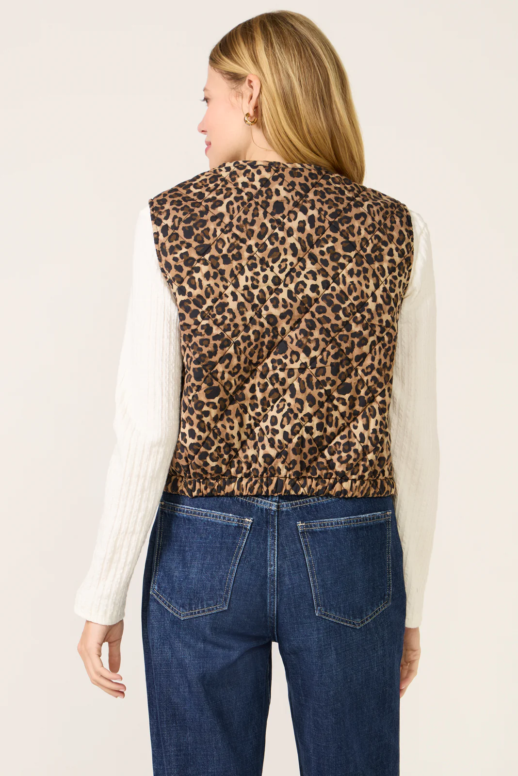 Theo Quilted Leopard Vest - Image 4